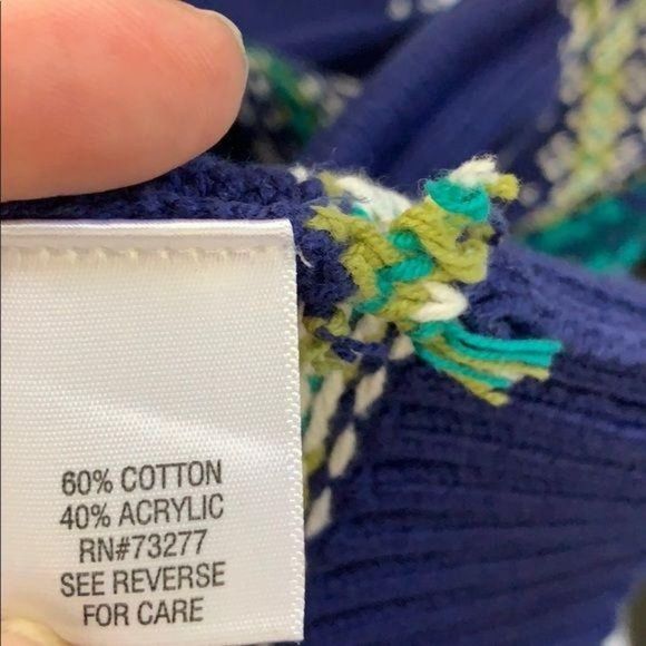 Croft and Barrow Winter Blue Medium Zippered Sweater‎ - Picture 9 of 9